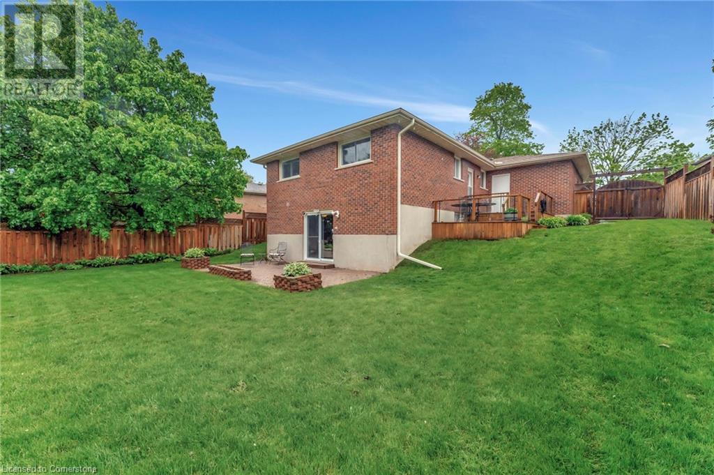 181 WHITE PINE Crescent
