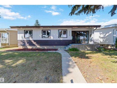 6808 95 AV NW Edmonton AB T6B1A8