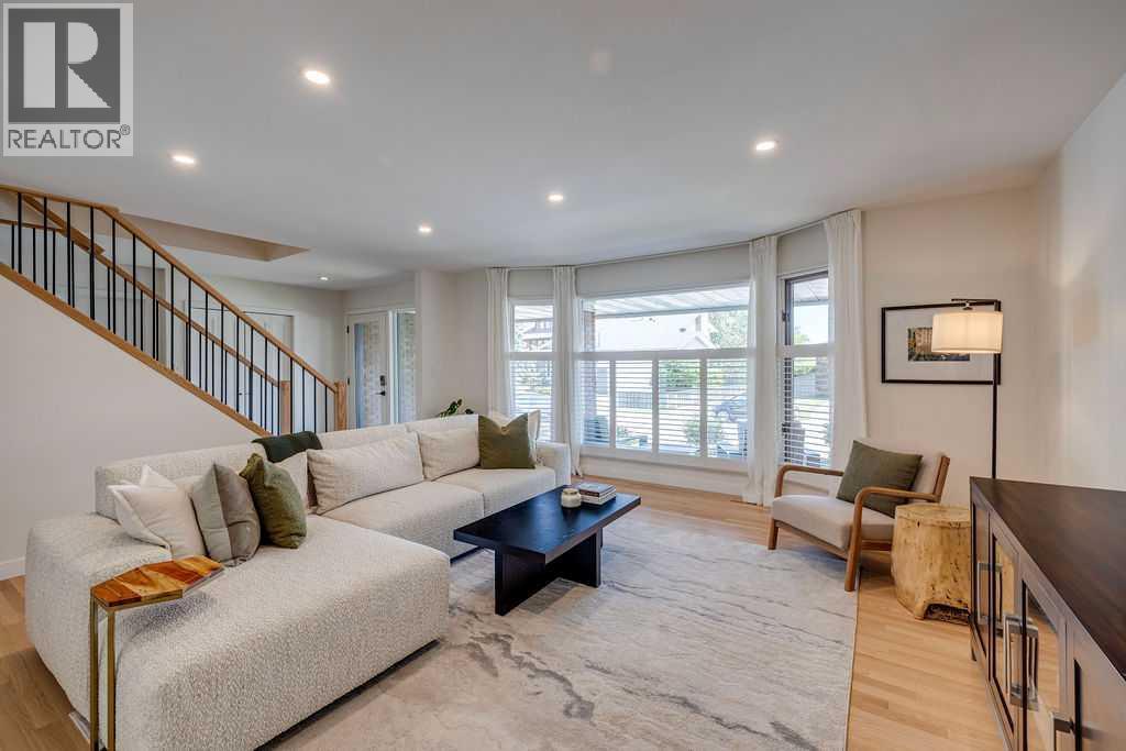23 Woodgrove Crescent SW
