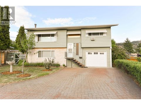 176 Chambers Place Penticton BC V2A6T7