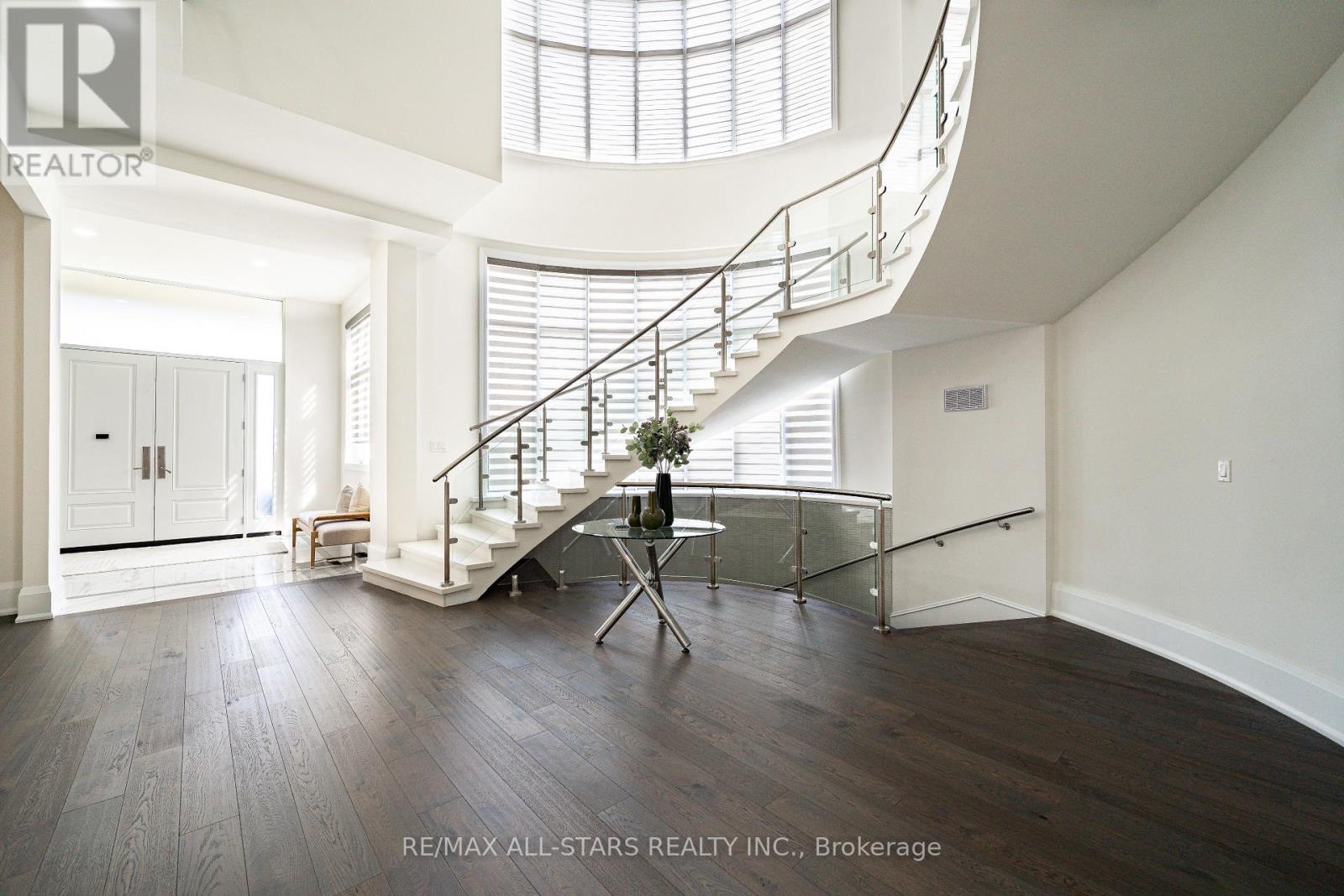 72 GRAYFIELD DRIVE