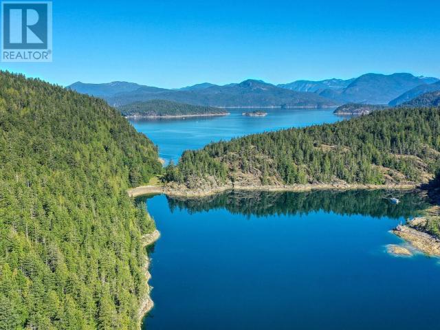 PORTAGE COVE