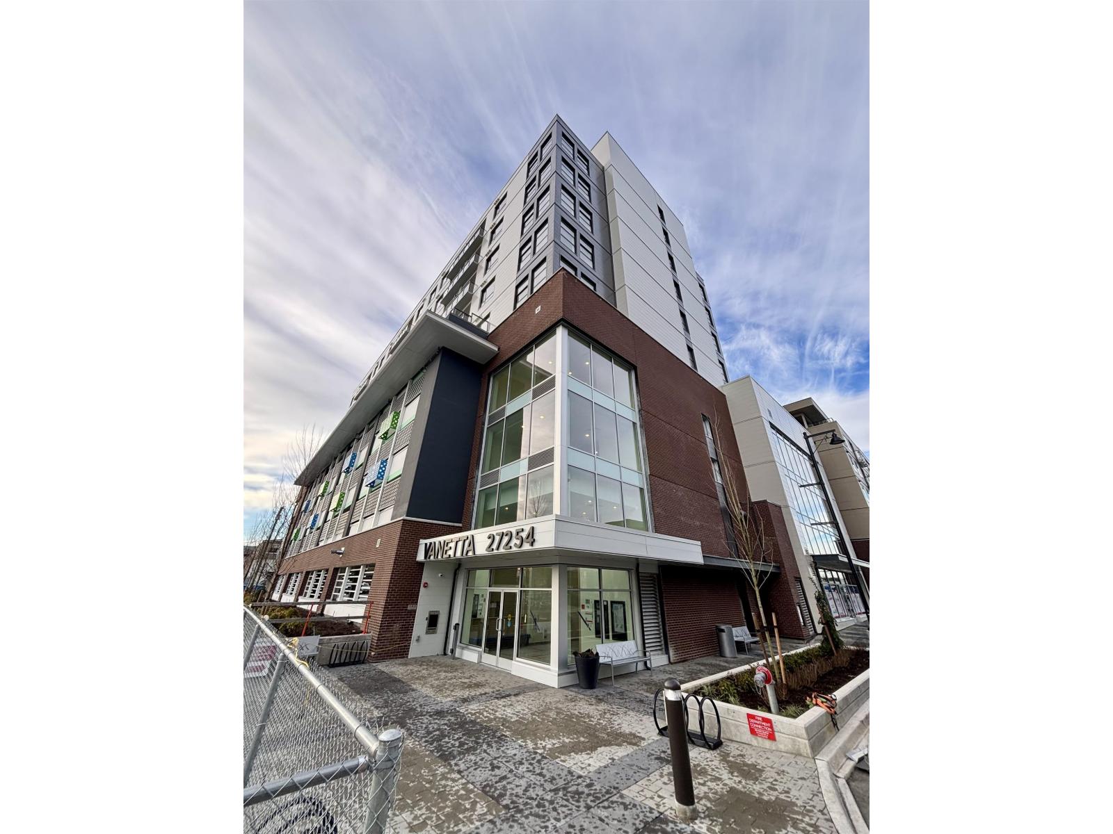 711 27254 ALDERGROVE TOWN CENTRE DRIVE