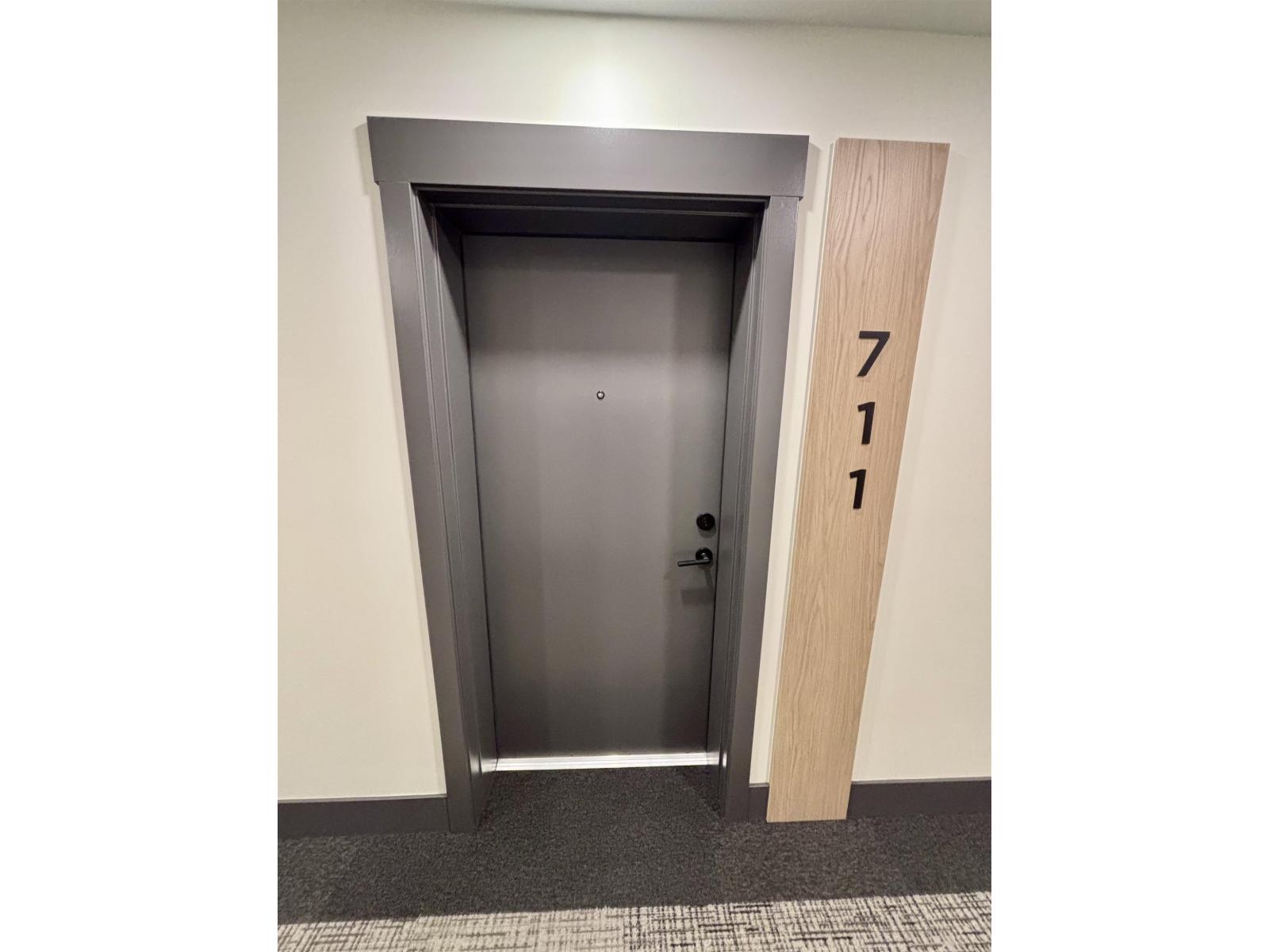 711 27254 ALDERGROVE TOWN CENTRE DRIVE