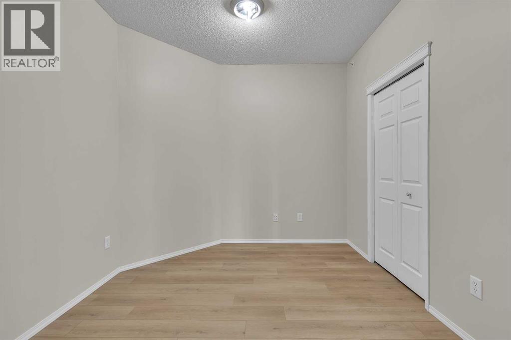 6307, 70 Panamount Drive NW
