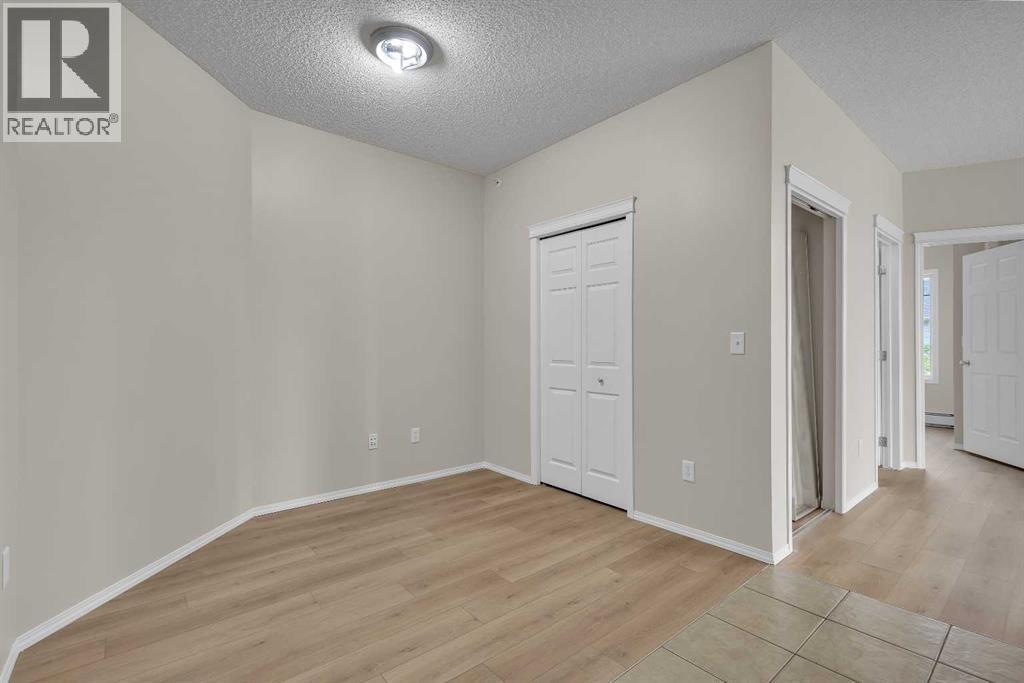 6307, 70 Panamount Drive NW
