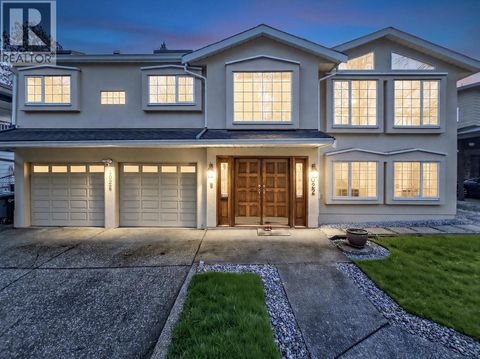 8022 LAKEFIELD DRIVE Burnaby BC V5E3W8