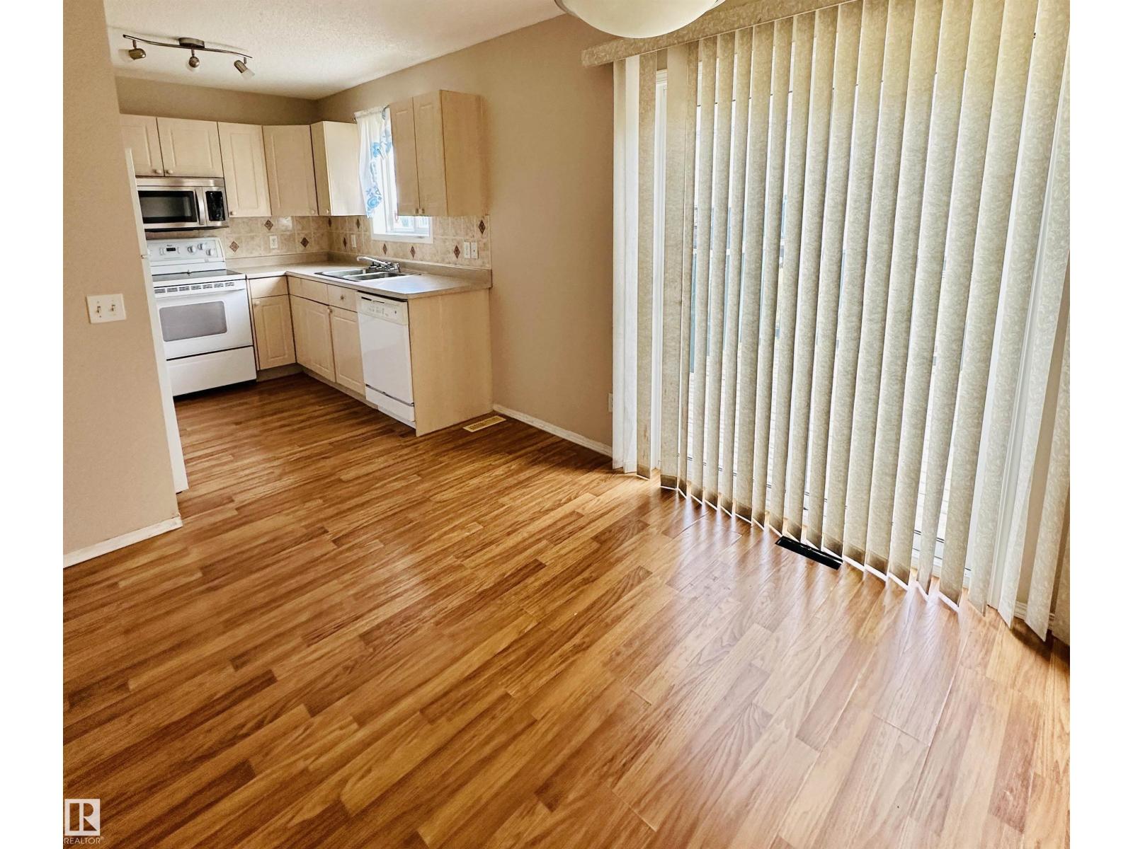 #120 10909 106 ST NW