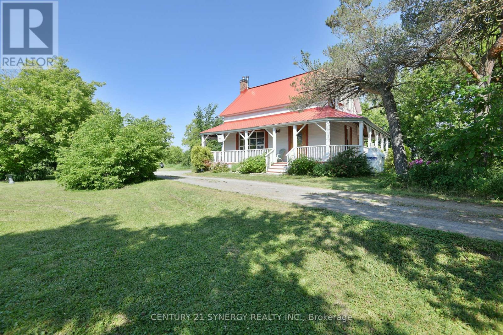 1519 RUSSETT DRIVE
