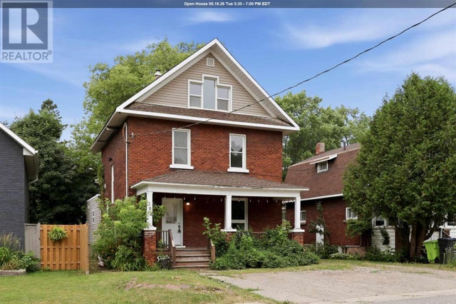 393 Bush ST