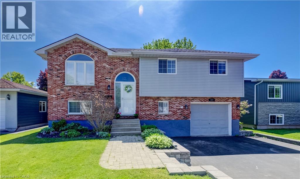 647 KENNARD Crescent