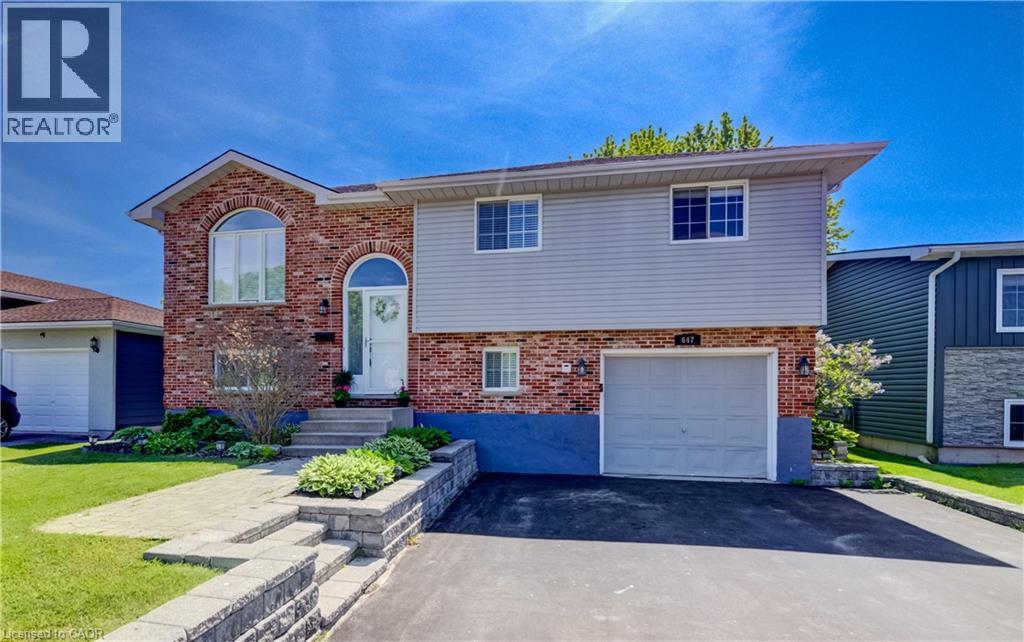 647 KENNARD Crescent