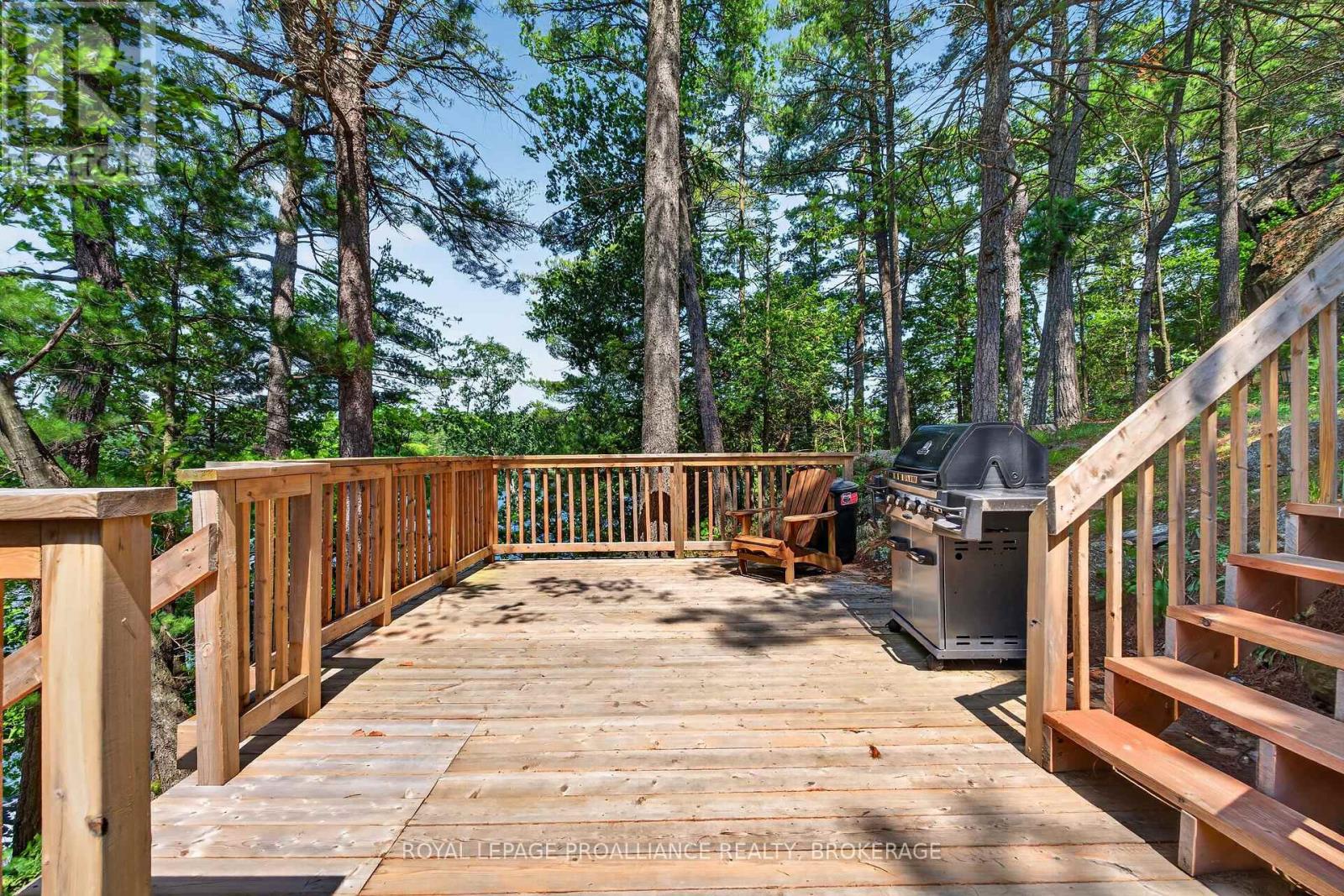 1149 TWIN ISLAND LANE