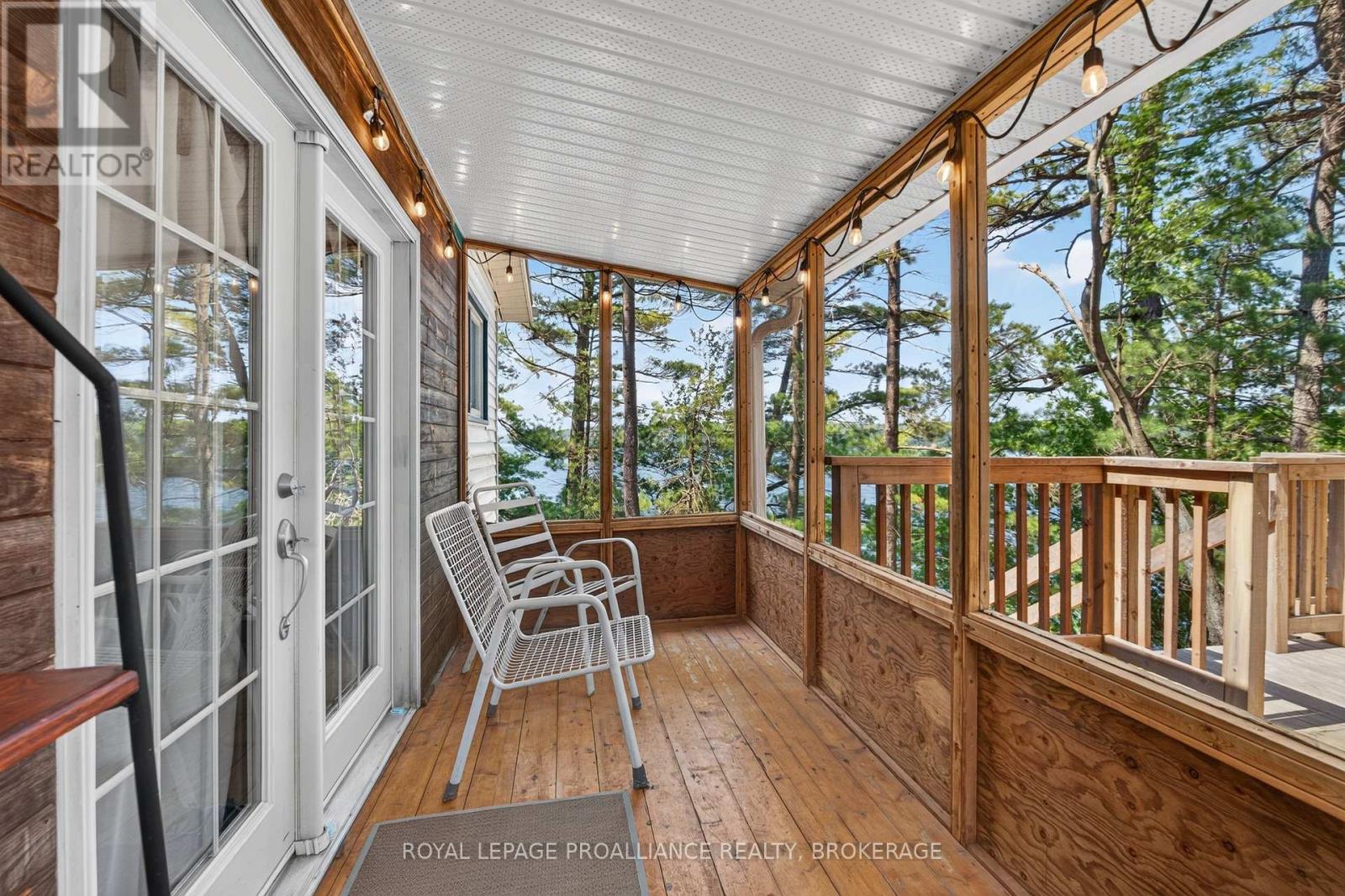 1149 TWIN ISLAND LANE