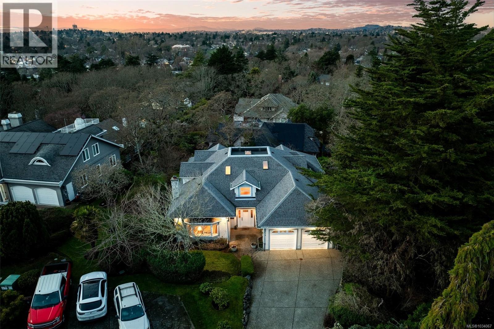 578 Island Rd