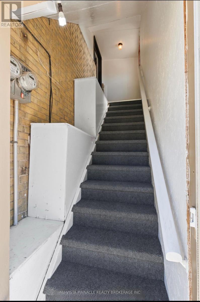 UPPER - 7065 LONGWOODS ROAD