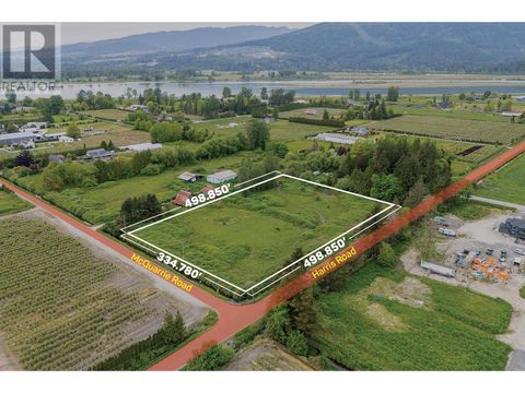 19191 MCQUARRIE ROAD Pitt Meadows BC V3Y1Z1