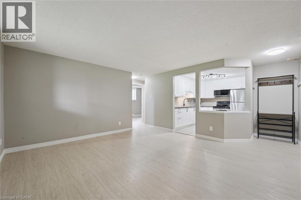 565 GREENFIELD Avenue Unit# 803