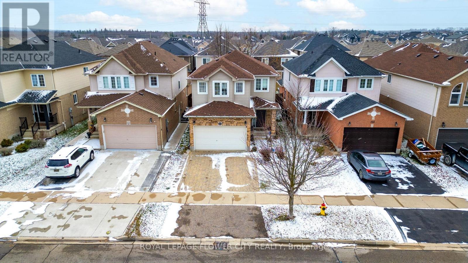 369 THOMAS SLEE DRIVE