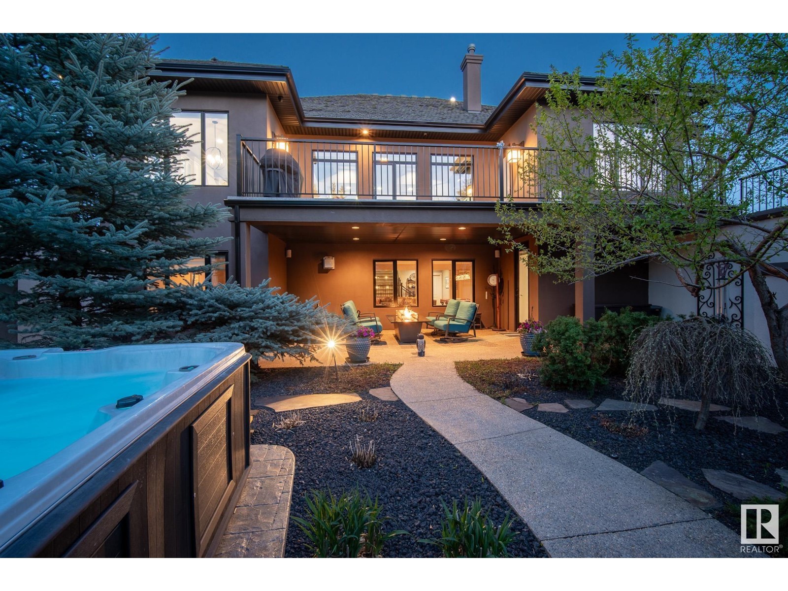 112 RIVERSTONE DR