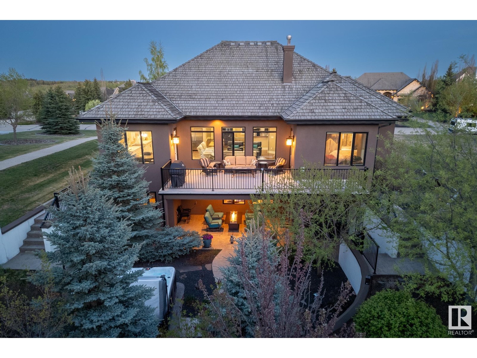 112 RIVERSTONE DR