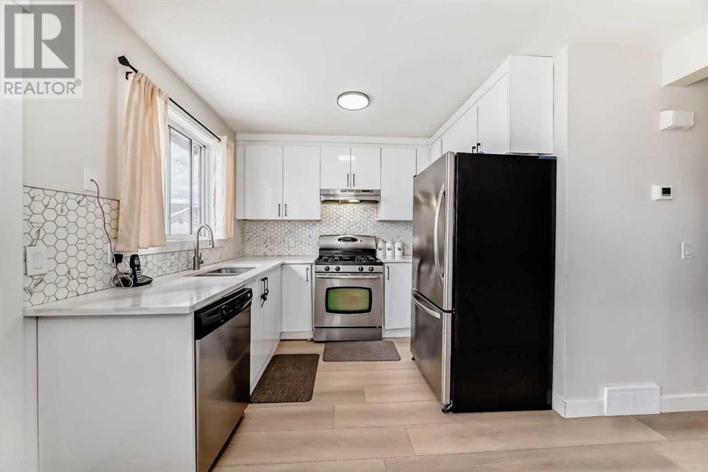 114 Martinbrook Road NE