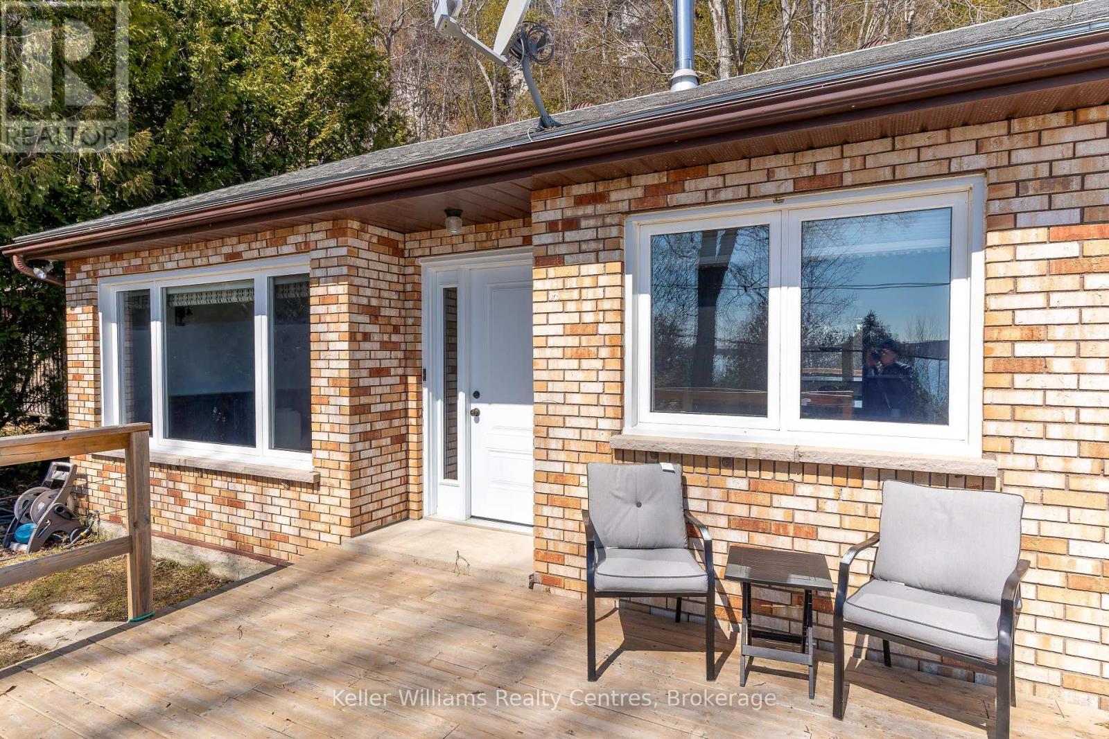 121 MALLORY BEACH ROAD