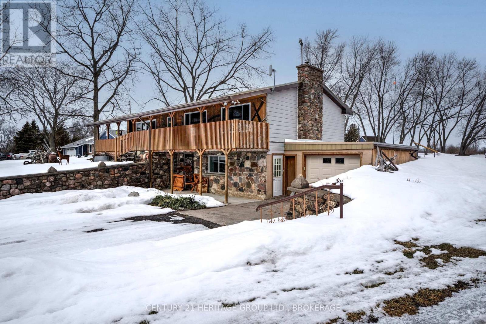 217 WELLINGTON STREET