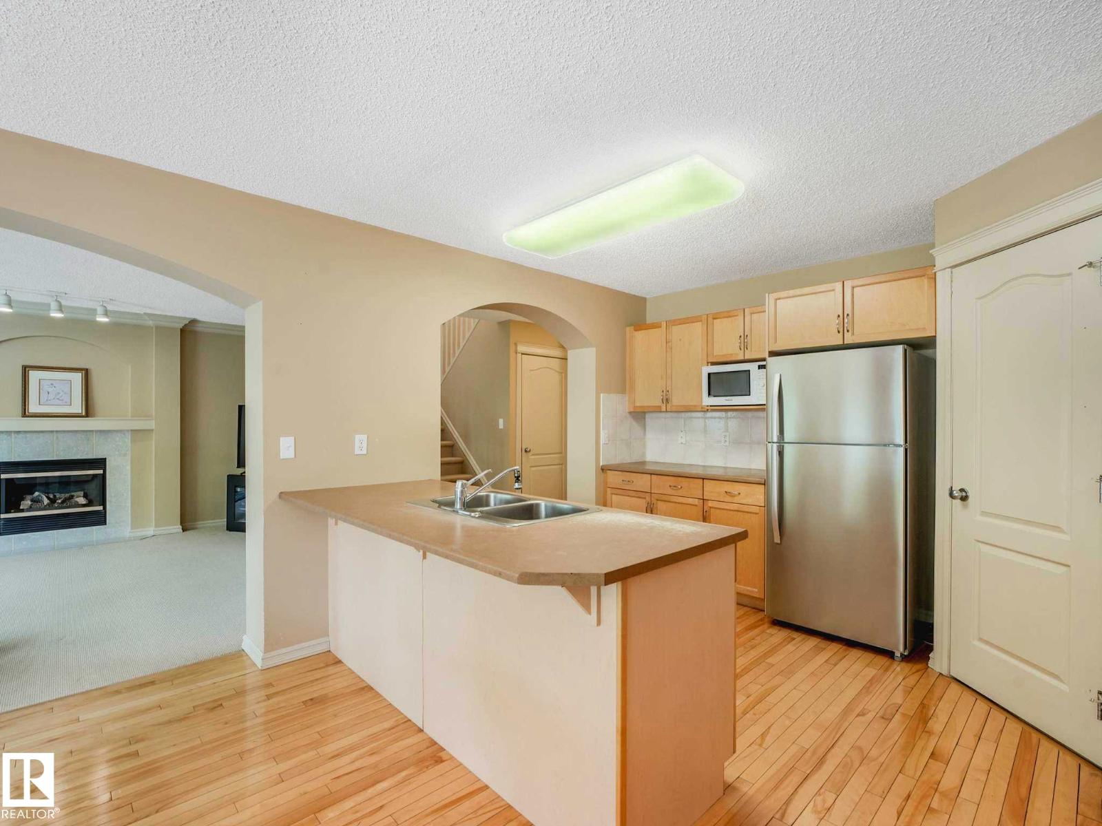1116 LINCOLN CR NW