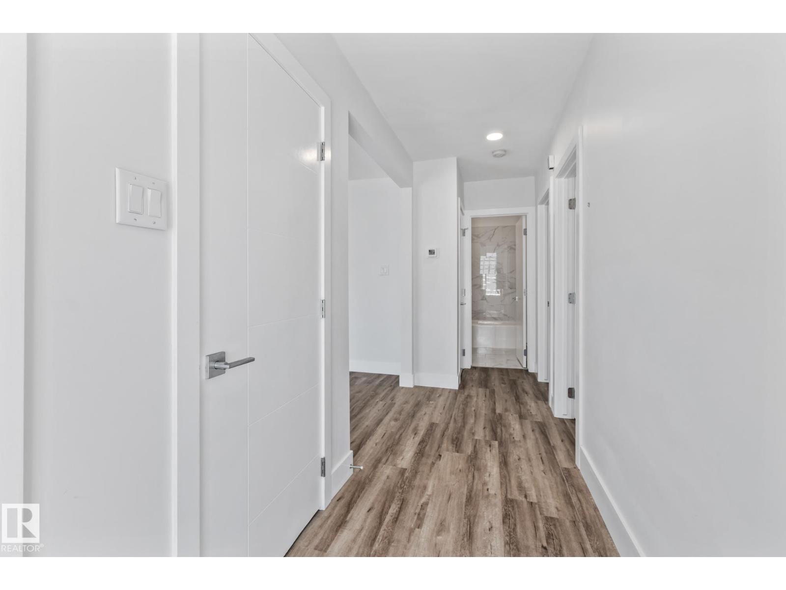 11420 112 AV NW