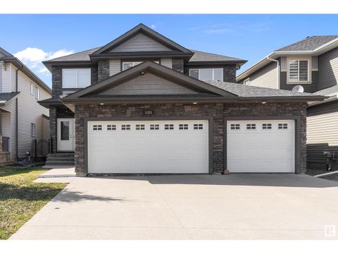 1325 ADAMSON DR SW SW Edmonton AB T6W2N8