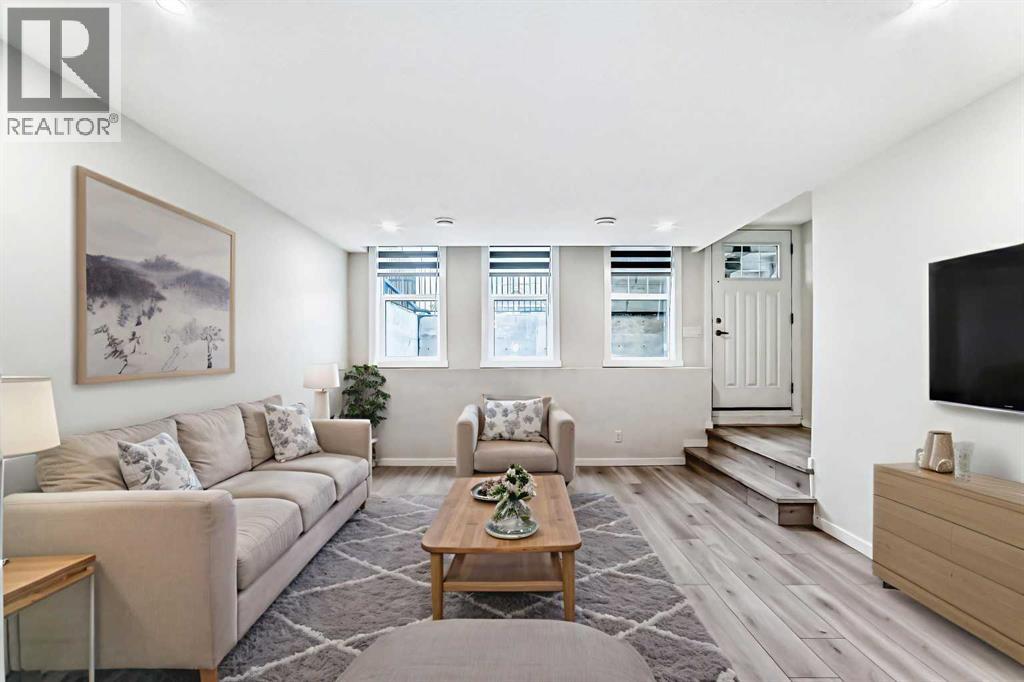 152 Cranbrook Square SE