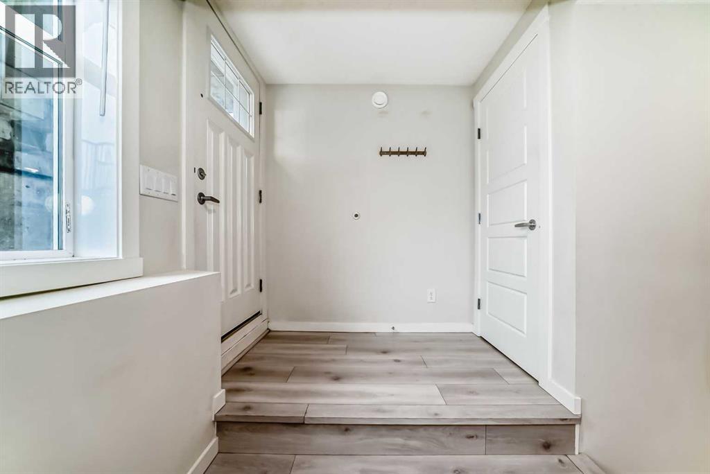 152 Cranbrook Square SE