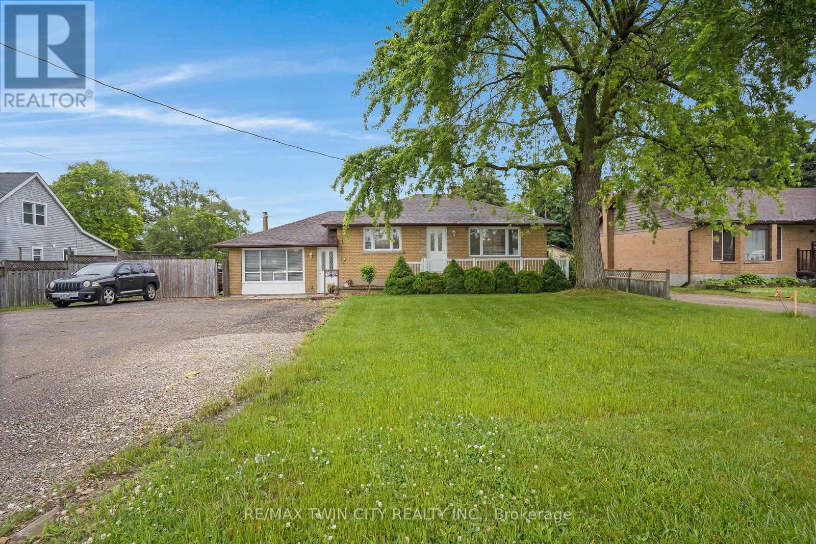 7011 WELLINGTON RD 124 ROAD