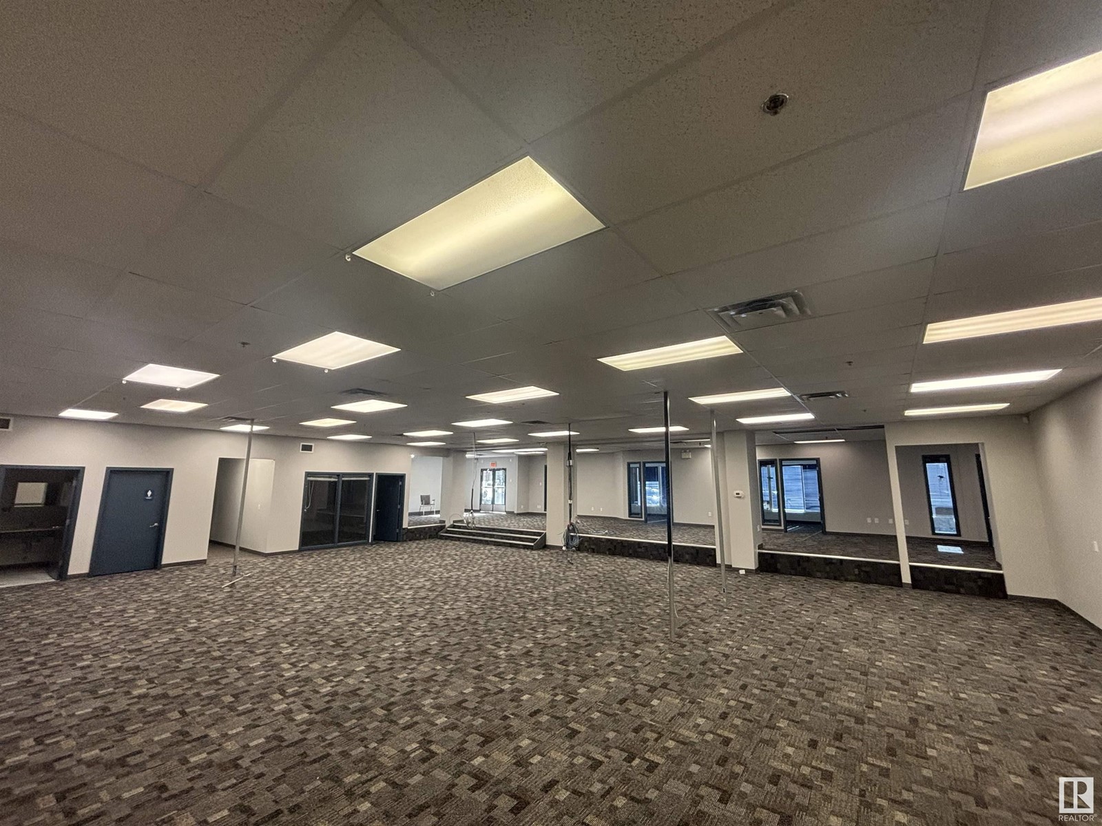 12006 111 AV NW