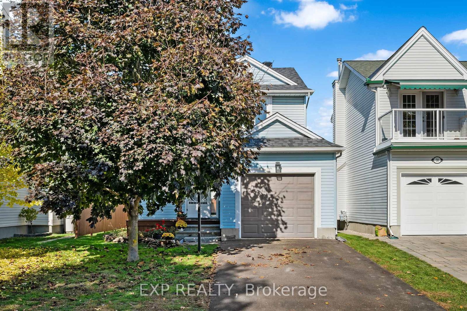 32 PEACOCK CRESCENT