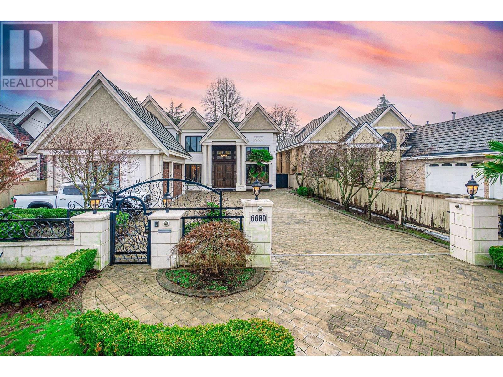 6680 MAPLE ROAD