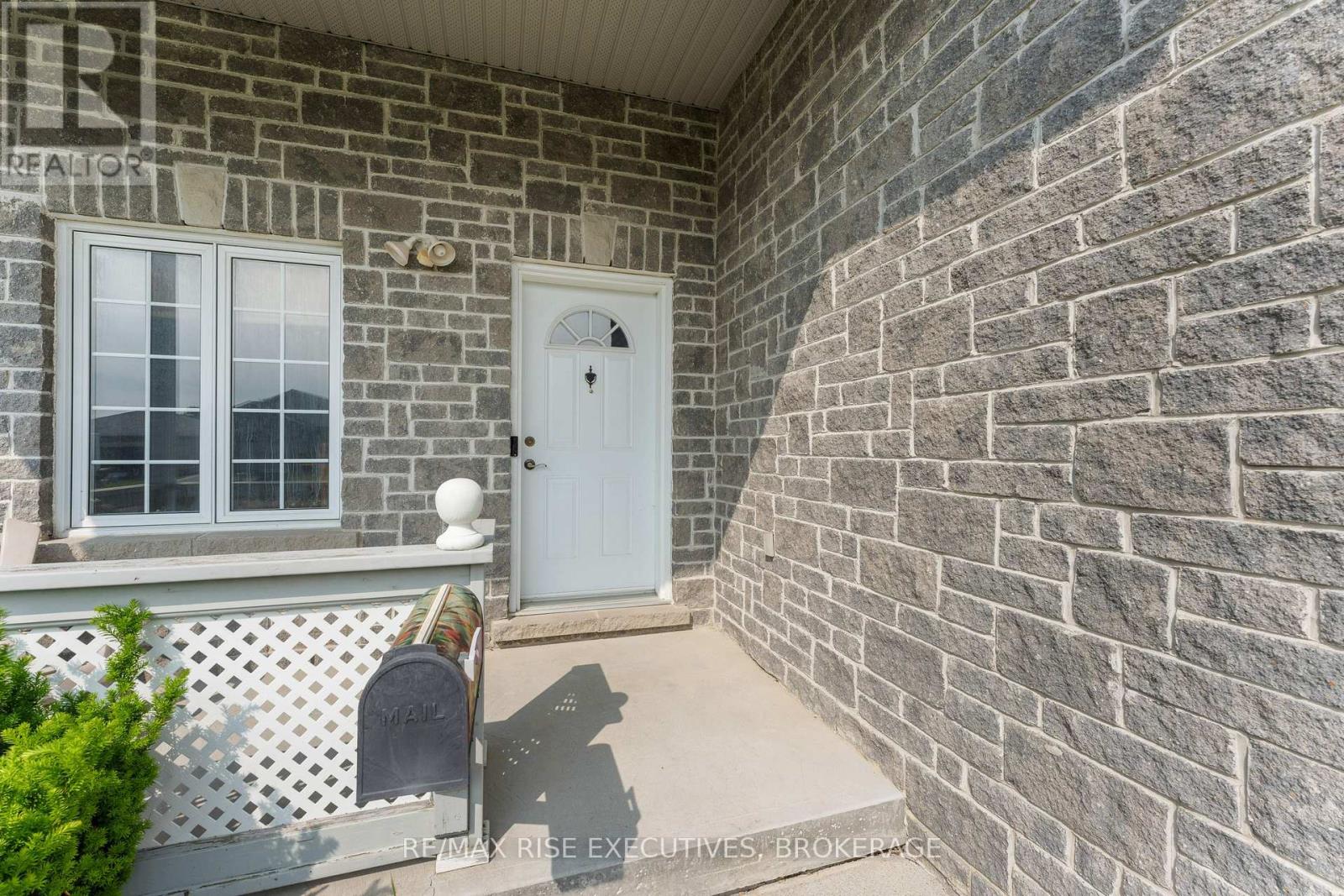138 SPEERS BOULEVARD