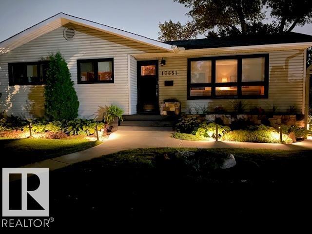 10851 141 ST NW