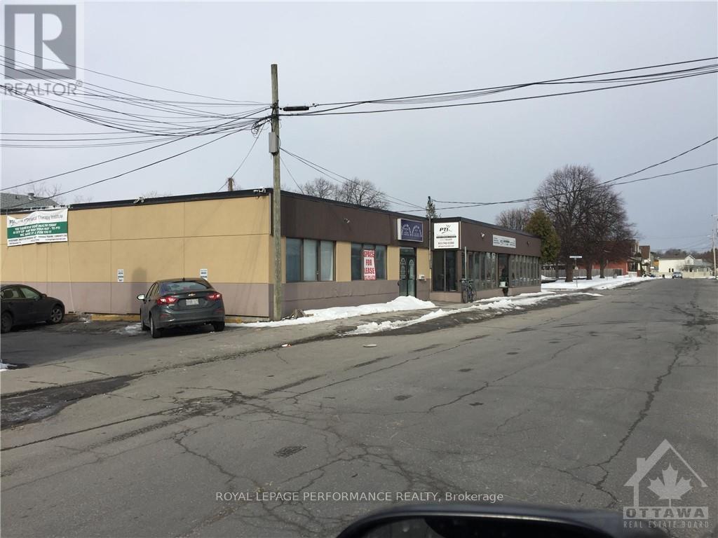 143-159 MONTREAL ROAD