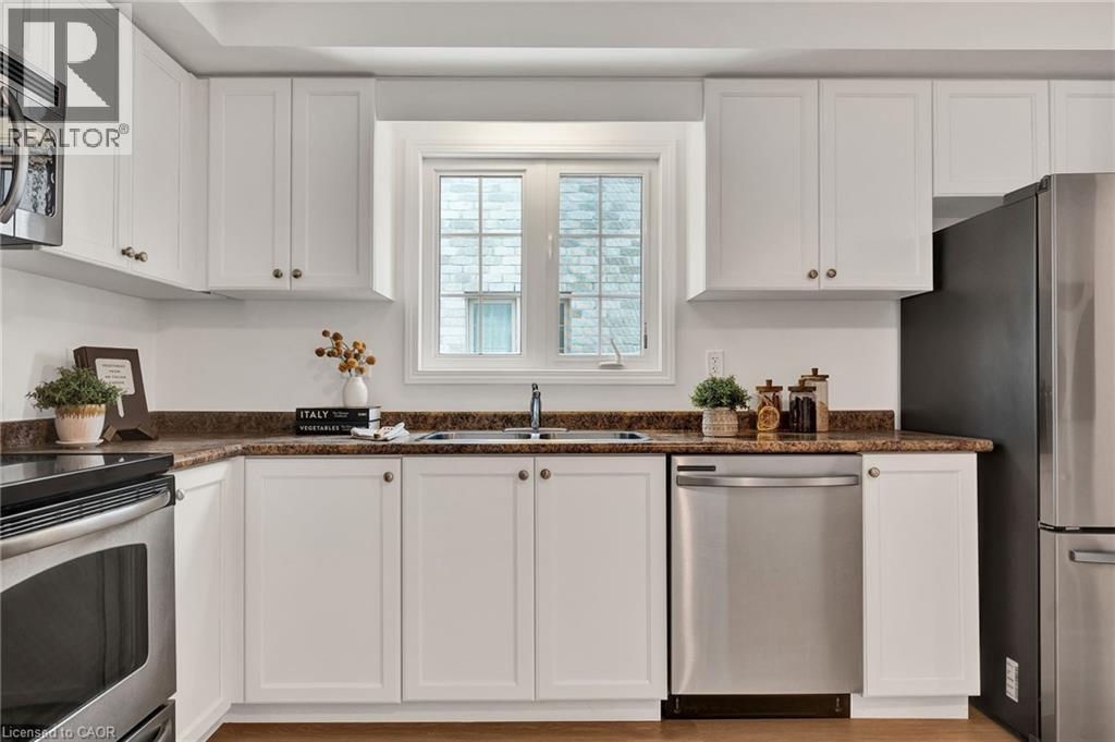 931 GLASGOW Street Unit# 12C