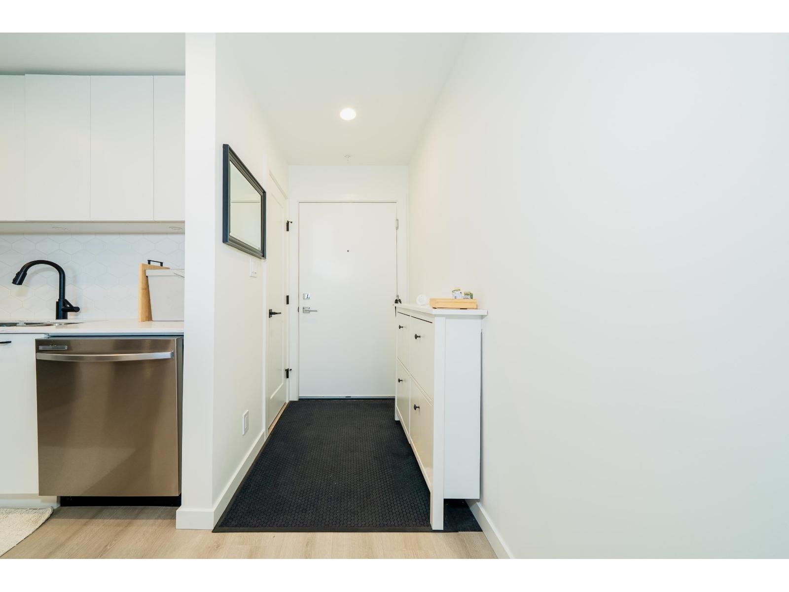 A201 20078 85 AVENUE