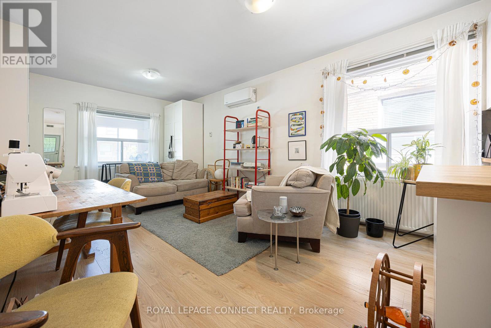 5 ROSETHORN AVENUE