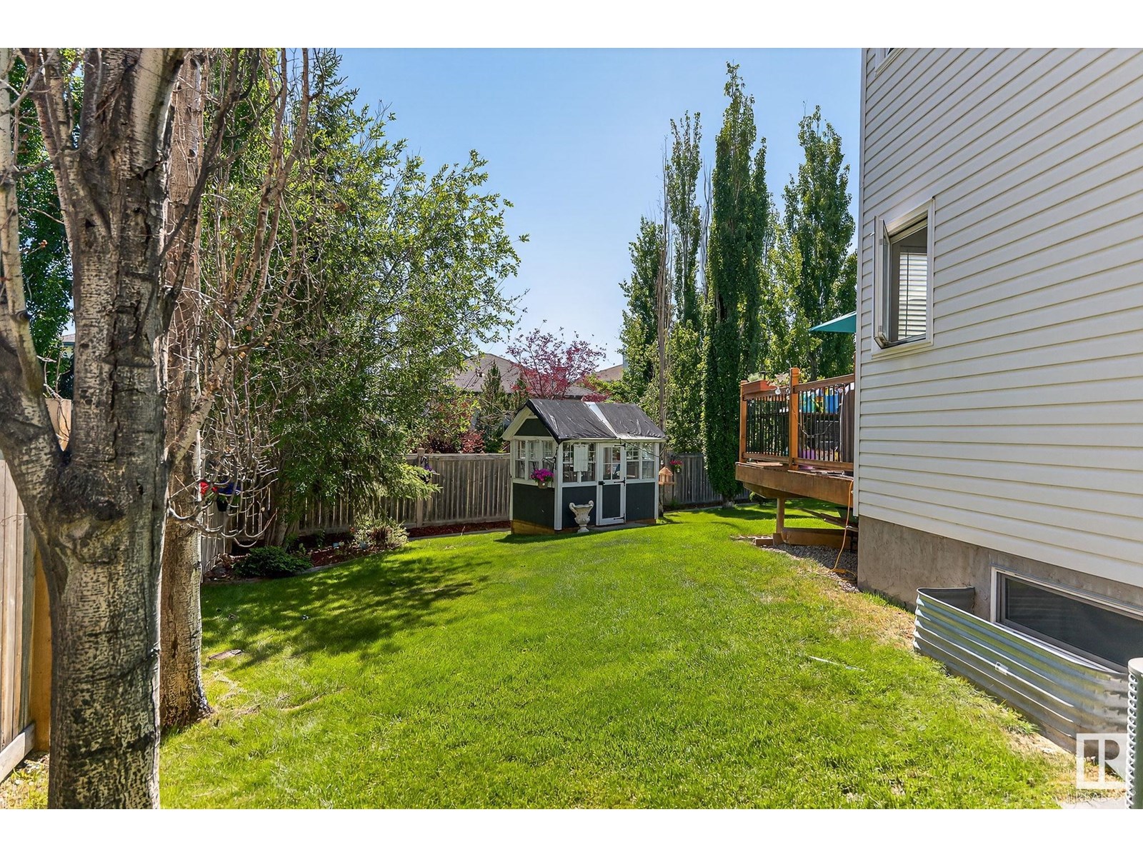 1103 117 ST NW