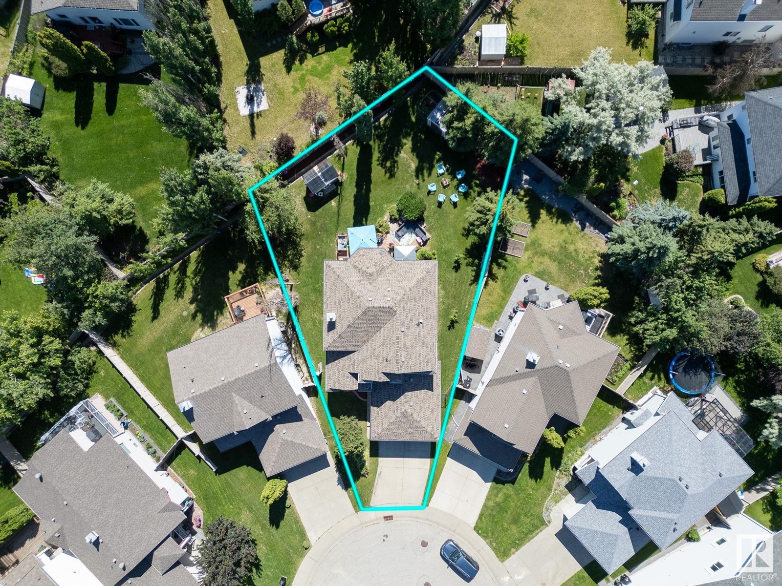 1103 117 ST NW