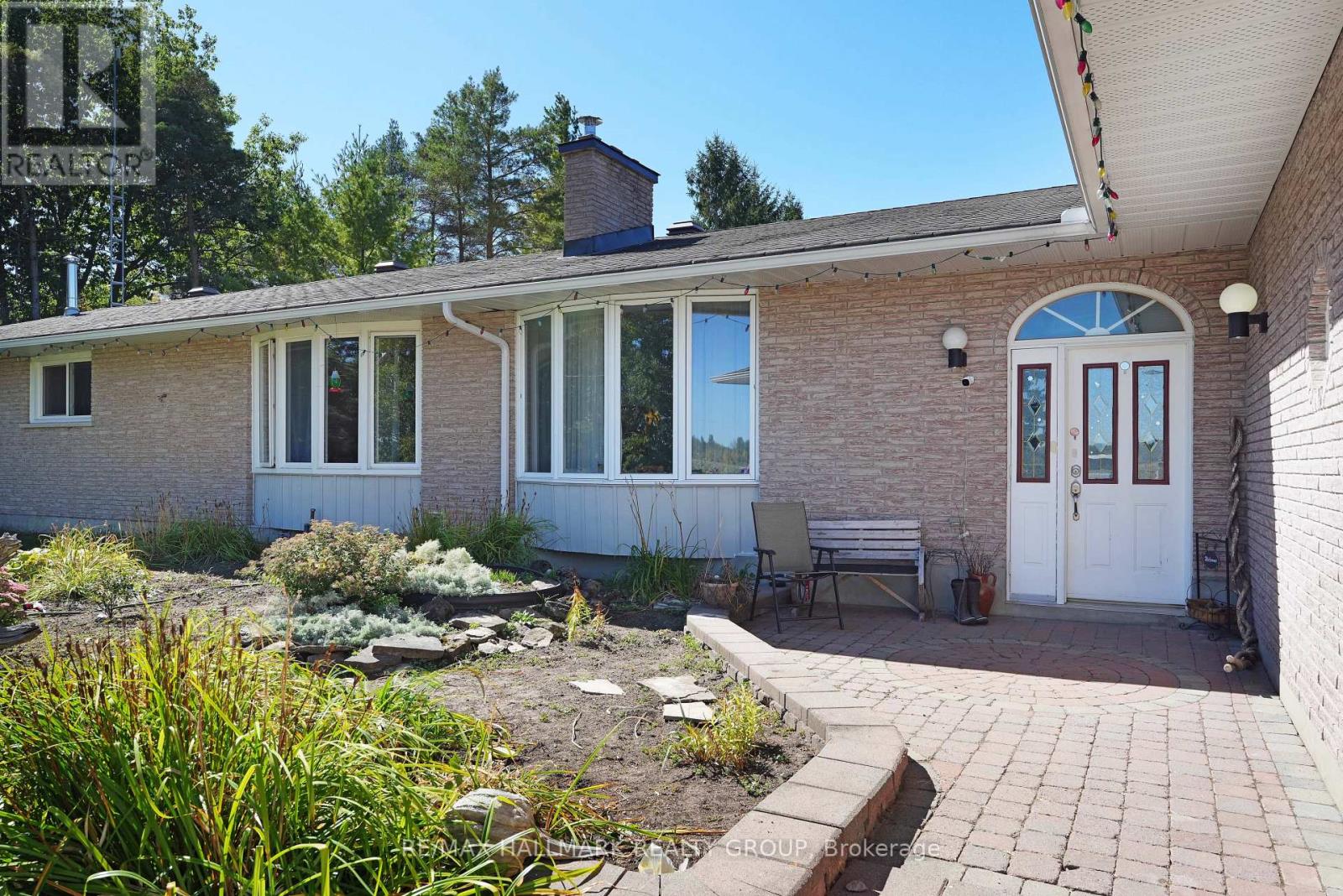 5758 THIRD LINE ROAD N