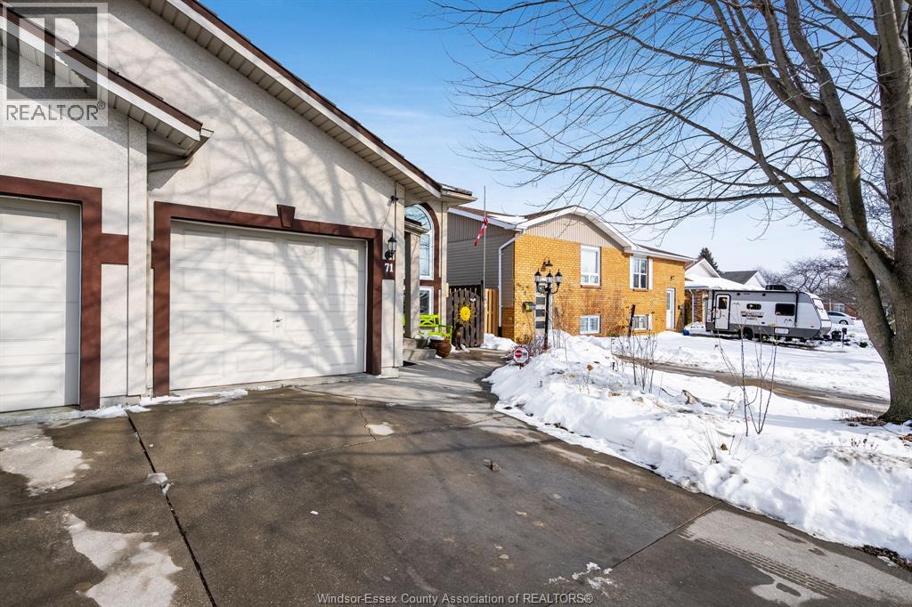 71 Satinwood CRESCENT