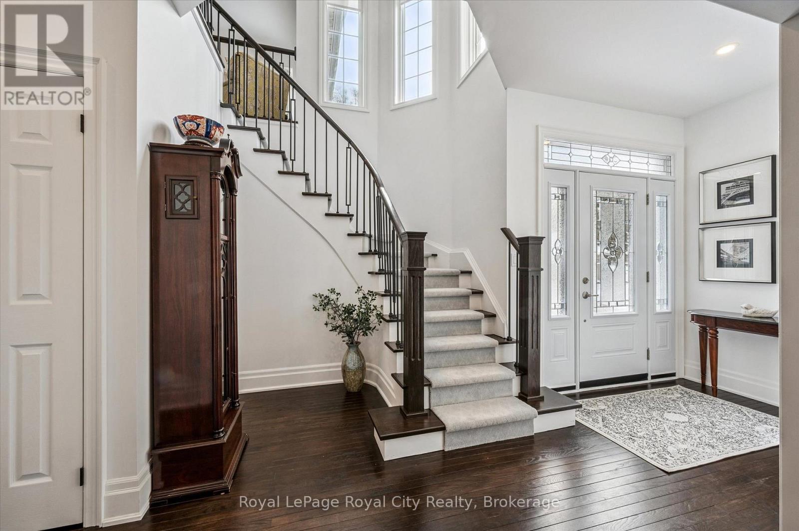 11 - 25 MANOR PARK CRESCENT