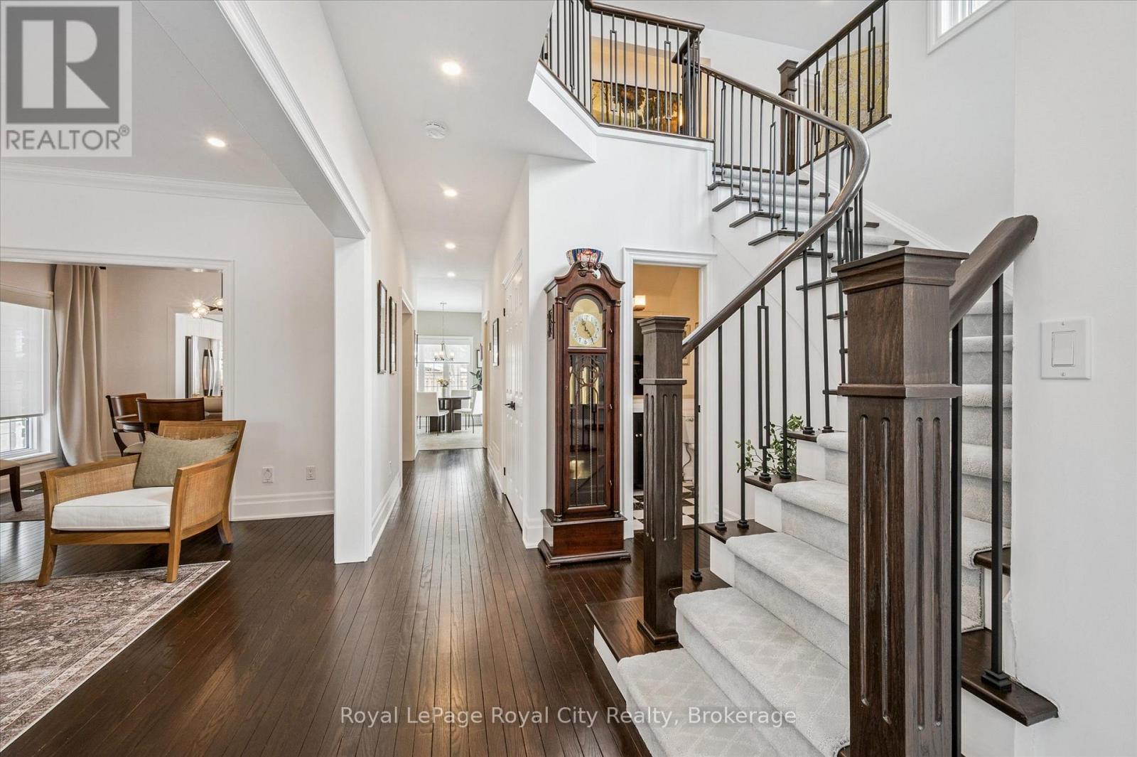 11 - 25 MANOR PARK CRESCENT