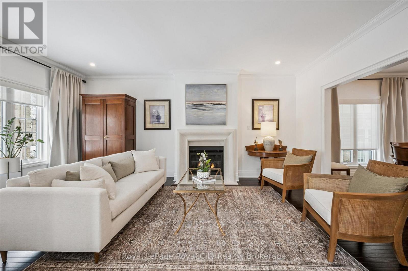 11 - 25 MANOR PARK CRESCENT